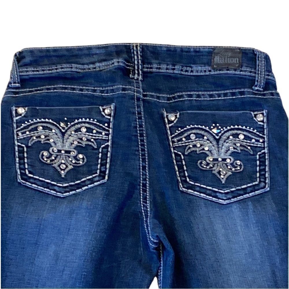 Love Nation Women’s Premium Denim Cropped Jeans